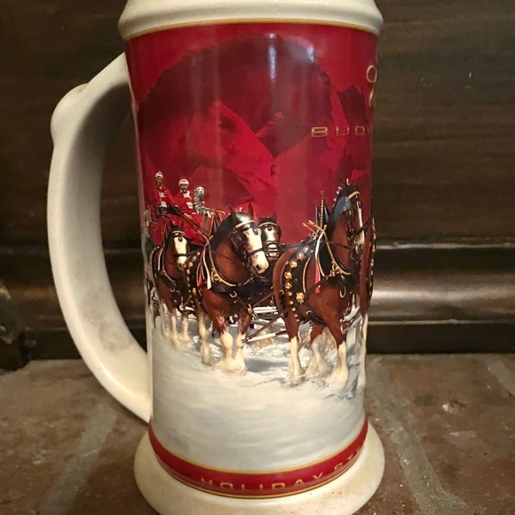 Vintage Budweiser Holiday Beer Steins 9 total. 1991, 1993, 1997-1999, 2001-2004 - Picture 10 of 10
